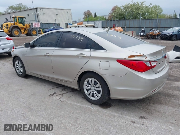 2011 Hyundai Sonata GLS with VIN 5NPEB4AC4BH113715, listed as a IAAI auction lot 42177439 with 183,176 mi miles and . Bid and sale history available at carsss.com. Image 3.