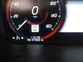 2016 Volvo XC90 T6 Momentum с VIN YV4A22PK8G1033668, выставлен на аукционе IAAI как лот 42291713 с пробегом 115 135 миль миль и . История ставок и продаж доступна на DreamBid. Изображение 15.