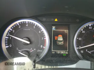 2018 Toyota Highlander SE z VIN 5TDJZRFH8JS494912, wystawiony jako Copart lot #57779415 z przebiegiem 131 362 mil mil oraz Szkoda całkowita • Salvage title. Historia ofert i sprzedaży dostępna na DreamBid. Obrazek 9.