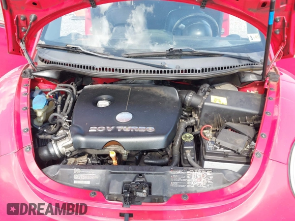 2003 Volkswagen Beetle GLS with VIN 3VWCD21C33M422915, listed as a IAAI auction lot 42130236 with 194,689 mi miles and . Bid and sale history available at DreamBid. Image 10.