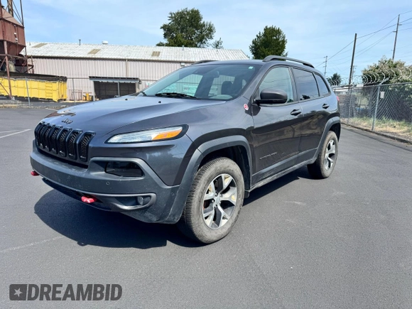 2018 Jeep Cherokee Trailhawk z VIN 1C4PJMBX0JD600413, wystawiony jako Copart lot #60336385 z przebiegiem 64 875 mil mil oraz Czysty tytuł • Clean title. Historia ofert i sprzedaży dostępna na DreamBid. Obrazek 1.