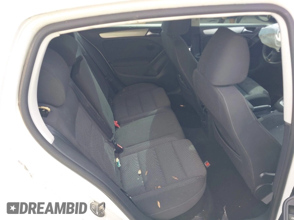 2012 Volkswagen Golf with VIN WVWDB7AJ9CW280806, listed as a IAAI auction lot 41909892 with 121,711 mi miles and . Bid and sale history available at DreamBid. Image 8.