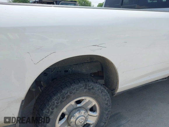2022 Ram 2500 Tradesman with VIN 3C6UR5HJ0NG125804, listed as a IAAI auction lot 41918930 with 114,232 mi miles. Bid and sale history available at carsss.com. Image 18.