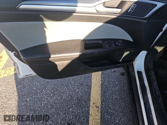 2015 Ford Fusion S with VIN 1FA6P0G7XF5127770, listed as a IAAI auction lot 42845978 with 150,942 mi miles and . Bid and sale history available at DreamBid. Image 3.