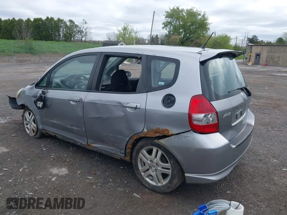 2007 Honda Fit Sport z VIN JHMGD38687S017199, wystawiony jako IAAI lot #42156912 z przebiegiem 194 685 mil mil oraz . Historia ofert i sprzedaży dostępna na DreamBid. Obrazek 3.