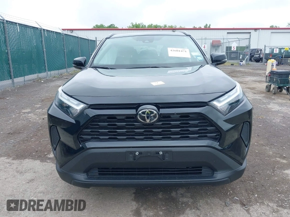 2022 Toyota RAV4 XLE with VIN 2T3P1RFVXNC259957, listed as a IAAI auction lot 42601471 with 39,696 mi miles and . Bid and sale history available at DreamBid. Image 12.