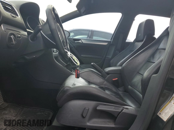 2013 Volkswagen Golf с VIN WVWPF7AJ7DW036011, выставлен на аукционе Copart как лот 81460934 с пробегом 156 221 миль миль и Списание • Salvage title. История ставок и продаж доступна на DreamBid. Изображение 7.