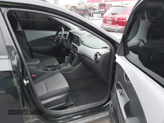 2020 Hyundai Kona SEL Plus with VIN KM8K62AA4LU428995, listed as a IAAI auction lot 41475674 with 132,304 mi miles. Bid and sale history available at carsss.com. Image 5.