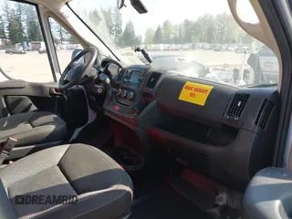 2020 Ram ProMaster Cargo with VIN 3C6TRVAG7LE130145, listed as a IAAI auction lot 42103391 with 91,501 mi miles and . Bid and sale history available at DreamBid. Image 5.