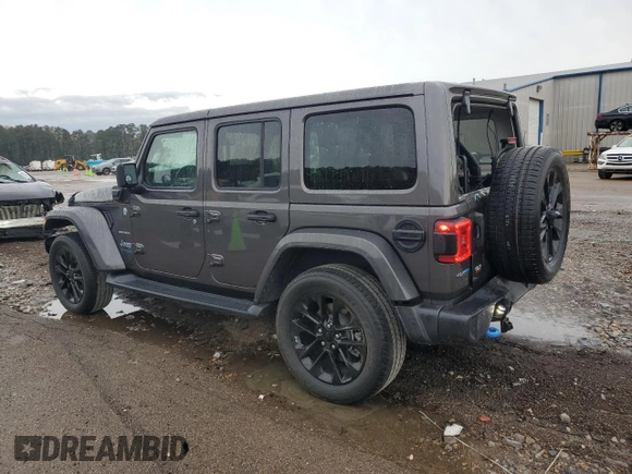 2021 Jeep Wrangler Unlimited Sahara with VIN 1C4JJXP6XMW643026, listed as a Copart auction lot 49960415 with 43,733 mi miles and Salvage Title. Bid and sale history available at DreamBid. Image 2.