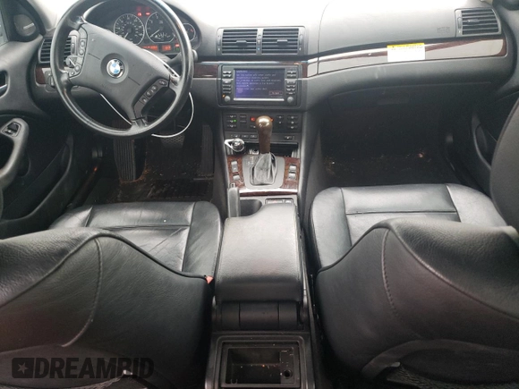 2005 BMW 3 Series 330i with VIN WBAEV53415KM42569, listed as a Copart auction lot 82333804 with 195,594 mi miles and Salvage Title. Bid and sale history available at carsss.com. Image 8.