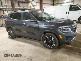 2024 Kia Seltos SX with VIN KNDETCA73R7622283, listed as a Copart auction lot 50355475 with 19,837 mi miles and Salvage title. Bid and sale history available at DreamBid. Image 4.