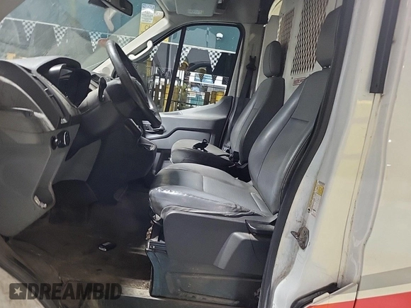 2017 Ford Transit with VIN 1FTYR1CM2HKB33811, listed as a IAAI auction lot 42239234 with 174,162 mi miles and . Bid and sale history available at DreamBid. Image 5.