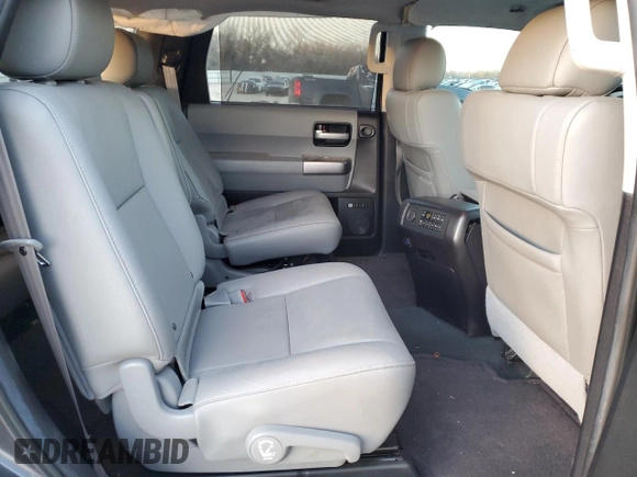 2020 Toyota Sequoia Limited with VIN 5TDKY5G1XLS075142, listed as a Copart auction lot 88952165 with 39,847 mi miles and Salvage Title. Bid and sale history available at carsss.com. Image 11.