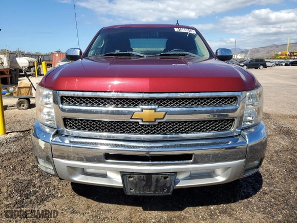 2013 Chevrolet Silverado 1500 LT with VIN 1GCRCSE01DZ309710, listed as a Copart auction lot 41986015 with 105,318 mi miles and Clean Title. Bid and sale history available at carsss.com. Image 5.