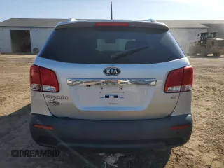 2013 Kia Sorento EX with VIN 5XYKU4A68DG347146, listed as a Copart auction lot 48263405 with 129,198 mi miles and Clean Title. Bid and sale history available at DreamBid. Image 6.