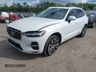 2022 Volvo XC60 Inscription Expression z VIN YV4H60DZ8N1033952, wystawiony jako IAAI lot #42281183 z przebiegiem 48 733 mil mil oraz . Historia ofert i sprzedaży dostępna na DreamBid. Obrazek 2.