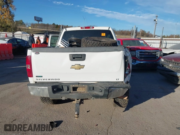 2010 Chevrolet Silverado 1500 LT with VIN 3GCRKSE31AG163396, listed as a IAAI auction lot 41022815 with Not Provided miles and . Bid and sale history available at DreamBid. Image 16.