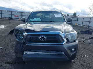 2014 Toyota Tacoma with VIN 3TMLU4EN1EM158171, listed as a IAAI auction lot 41980335 with 193,444 mi miles. Bid and sale history available at carsss.com. Image 13.