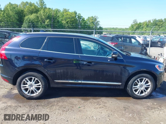 2016 Volvo XC60 T5 Drive-E Premier с VIN YV440MDK3G2785324, выставлен на аукционе IAAI как лот 42215803 с пробегом 62 184 миль миль и . История ставок и продаж доступна на DreamBid. Изображение 13.