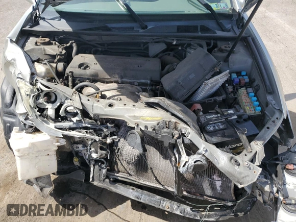 2004 Toyota Camry LE with VIN 4T1BE32K14U913225, listed as a Copart auction lot 53991665 with Not Provided miles and Salvage Title. Bid and sale history available at DreamBid. Image 11.
