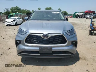 2022 Toyota Highlander LE with VIN 5TDBZRBH3NS175711, listed as a Copart auction lot 58722515 with 43,970 mi miles and Clean title. Bid and sale history available at DreamBid. Image 5.