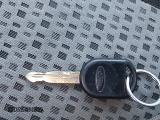 2007 Ford Focus SE с VIN 1FAHP36N77W229291, выставлен на аукционе IAAI как лот 41936864 с пробегом 153 118 миль миль и . История ставок и продаж доступна на DreamBid. Изображение 11.