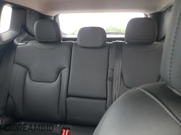 2020 Jeep Renegade Trailhawk с VIN ZACNJBC17LPM03536, выставлен на аукционе Copart как лот 59369535 с пробегом Не указан миль и На запчасти • Non repairable. История ставок и продаж доступна на DreamBid. Изображение 10.