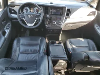 2018 Toyota Sienna SE с VIN 5TDXZ3DC1JS951963, выставлен на аукционе Copart как лот 54760995 с пробегом 184 542 миль миль и Чистый • Clean title. История ставок и продаж доступна на DreamBid. Изображение 8.