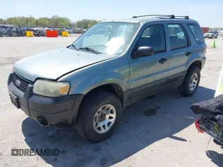 2005 Ford Escape XLS Value z VIN 1FMYU92Z75DA03268, wystawiony jako IAAI lot #42051311 z przebiegiem 124 985 mil mil oraz . Historia ofert i sprzedaży dostępna na DreamBid. Obrazek 2.