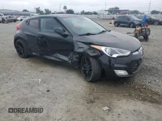 2012 Hyundai Veloster w/Black Int with VIN KMHTC6AD6CU054131, listed as a Copart auction lot 59344465 with 82,391 mi miles and Salvage title. Bid and sale history available at DreamBid. Image 4.