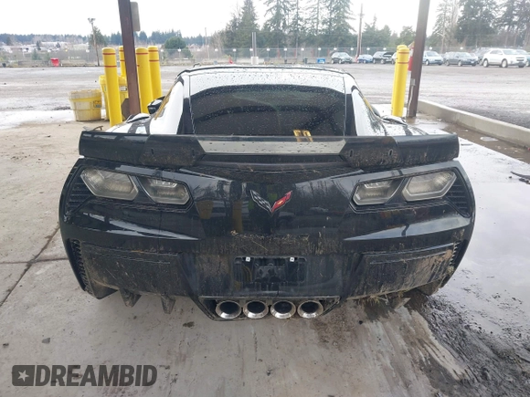 2015 Chevrolet Corvette Z06 3LZ with VIN 1G1YU2D67F5606353, listed as a IAAI auction lot 41500987 with 20,876 mi miles. Bid and sale history available at carsss.com. Image 16.