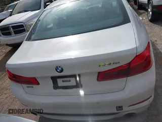 2018 BMW 5 Series 530e with VIN WBAJA9C58JB252398, listed as a IAAI auction lot 42070548 with Not Provided miles and . Bid and sale history available at carsss.com. Image 16.