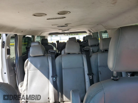 2016 Ford Transit XL z VIN 1FBZX2YM0GKB50084, wystawiony jako Copart lot #49362855 z przebiegiem Nie podano mil oraz Szkoda całkowita • Salvage title. Historia ofert i sprzedaży dostępna na DreamBid. Obrazek 10.