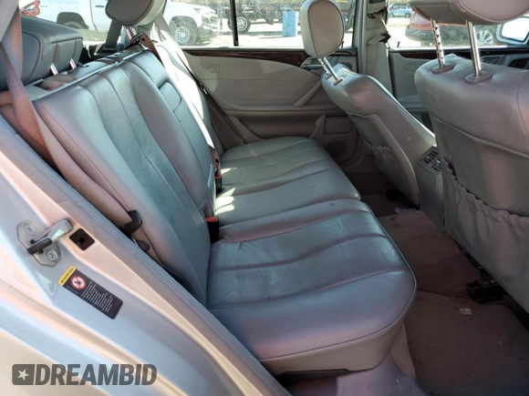 2001 Mercedes-Benz E-Class AWD with VIN WDBJH82J11X056425, listed as a Copart auction lot 48612975 with 130,900 mi miles and Salvage Title. Bid and sale history available at carsss.com. Image 10.