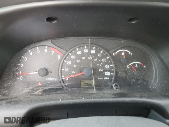 2000 Chevrolet Tracker z VIN 2CNBE13C4Y6944341, wystawiony jako Copart lot #81930714 z przebiegiem 109 501 mil mil oraz Szkoda całkowita • Salvage title. Historia ofert i sprzedaży dostępna na DreamBid. Obrazek 9.