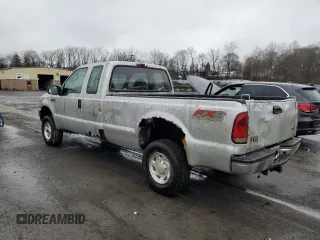 2003 Ford Super Duty F-250 XL with VIN 1FTNX21L73EB20648, listed as a Copart auction lot 50292705 with 157,151 mi miles and Clean Title. Bid and sale history available at carsss.com. Image 2.