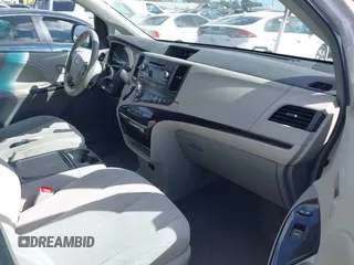 2013 Toyota Sienna LE AAS with VIN 5TDKK3DC4DS358746, listed as a IAAI auction lot 41788838 with 92,281 mi miles. Bid and sale history available at carsss.com. Image 5.
