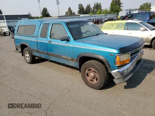 1994 Dodge Dakota z VIN 1B7GG23X3RW126913, wystawiony jako Copart lot #69046074 z przebiegiem 308 676 mil mil oraz Szkoda całkowita • Salvage title. Historia ofert i sprzedaży dostępna na DreamBid. Obrazek 4.