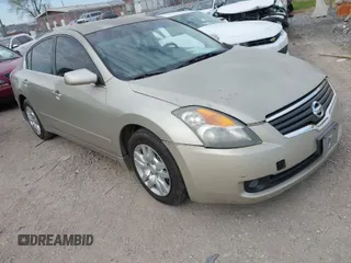 2009 Nissan Altima 2.5 S with VIN 1N4AL21E19N510705, listed as a IAAI auction lot 41899671 with 160,737 mi miles. Bid and sale history available at carsss.com. Image 1.