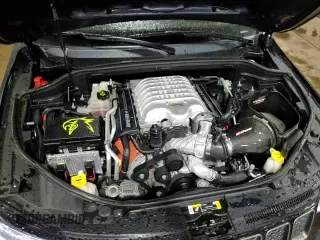 2021 Jeep Grand Cherokee Trackhawk z VIN 1C4RJFN91MC788855, wystawiony jako Copart lot #84001195 z przebiegiem 28 720 mil mil oraz Szkoda całkowita • Salvage title. Historia ofert i sprzedaży dostępna na DreamBid. Obrazek 15.