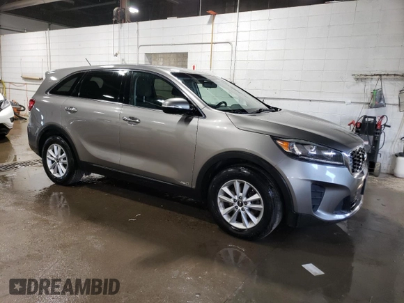 2019 Kia Sorento LX with VIN 5XYPGDA52KG442741, listed as a Copart auction lot 52457625 with 184,067 mi miles and Clean Title. Bid and sale history available at DreamBid. Image 4.