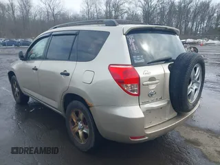 2007 Toyota RAV4 with VIN JTMBD33V575119827, listed as a IAAI auction lot 41675761 with 130,174 mi miles. Bid and sale history available at carsss.com. Image 3.