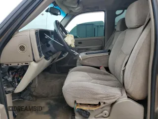 2004 Chevrolet Tahoe LS with VIN 1GNEC13V94R132662, listed as a Copart auction lot 72216484 with 297,303 mi miles and Salvage Title. Bid and sale history available at carsss.com. Image 7.