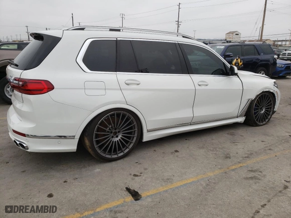 2021 BMW X7 ALPINA XB7 with VIN 5UXCX6C19M9F84210, listed as a Copart auction lot 56889024 with 11,203 mi miles and Salvage Title. Bid and sale history available at carsss.com. Image 3.