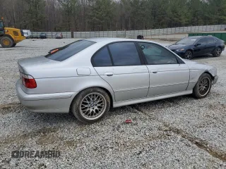 2002 BMW 5 Series 530iA with VIN WBADT63422CH93006, listed as a Copart auction lot 43782965 with 136,488 mi miles and Salvage Title. Bid and sale history available at carsss.com. Image 3.