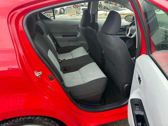 2012 Toyota Prius c One with VIN JTDKDTB39C1012314, listed as a Copart auction lot 52458895 with 135,872 mi miles and Clean Title. Bid and sale history available at carsss.com. Image 6.