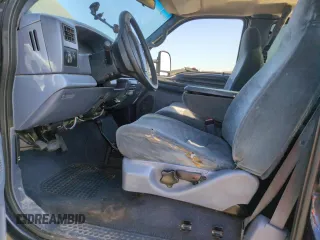 1999 Ford F-250 XL with VIN 1FTNX21FXXEC98957, listed as a Copart auction lot 61476665 with 414,070 mi miles and Salvage title. Bid and sale history available at DreamBid. Image 7.