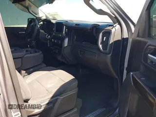 2020 Chevrolet Silverado 1500 LT with VIN 3GCPWCED8LG285993, listed as a IAAI auction lot 41664807 with 63,637 mi miles. Bid and sale history available at carsss.com. Image 5.