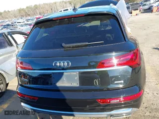 2022 Audi Q5 S line Premium Plus with VIN WA1EAAFY8N2034554, listed as a IAAI auction lot 41155072 with 28,777 mi miles. Bid and sale history available at carsss.com. Image 17.